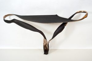 Marc Fish one piece series - console in bronze and squid ink